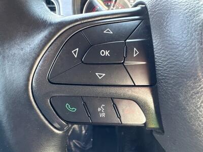 2016 Dodge Charger SE   - Photo 12 - Pittsburg, CA 94565-2812