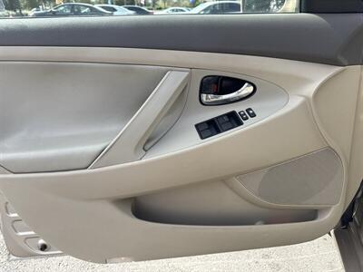 2009 Toyota Camry LE   - Photo 6 - Pittsburg, CA 94565