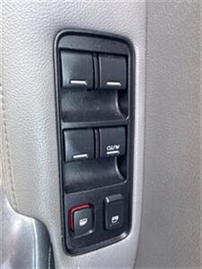 2009 Honda CR-V EX-L   - Photo 13 - Pittsburg, CA 94565-2812