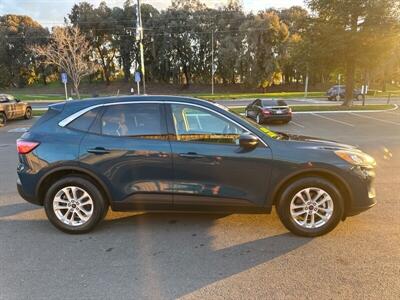 2020 Ford Escape SE   - Photo 12 - Pittsburg, CA 94565-2812