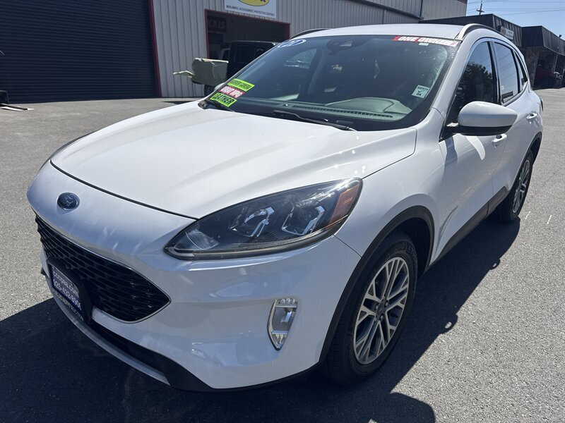 2021 Ford Escape SEL  
