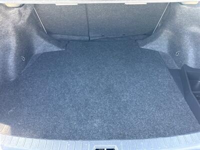 2010 Toyota Corolla LE   - Photo 15 - Pittsburg, CA 94565-2812