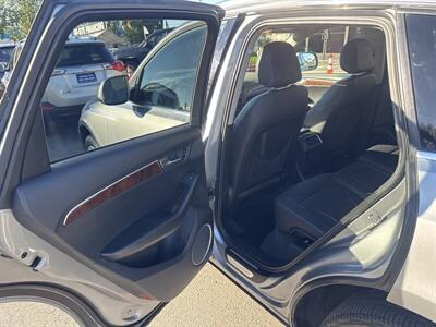 2010 Audi Q5 3.2 quattro Premium   - Photo 16 - Pittsburg, CA 94565-2812