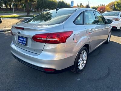 2017 Ford Focus SE   - Photo 20 - Pittsburg, CA 94565-2812