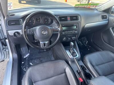 2013 Volkswagen Jetta SE PZEV   - Photo 2 - Pittsburg, CA 94565-2812