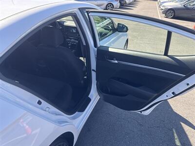 2020 Hyundai ELANTRA SE   - Photo 22 - Pittsburg, CA 94565