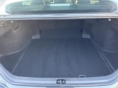 2025 Toyota Camry SE  Hybrid - Photo 24 - Pittsburg, CA 94565-2812