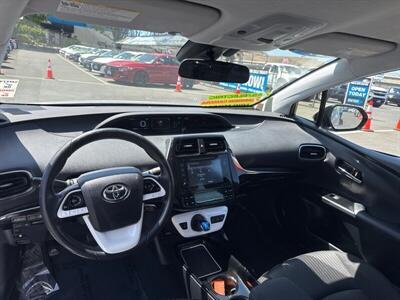 2017 Toyota Prius Prime Plus   - Photo 2 - Pittsburg, CA 94565-2812