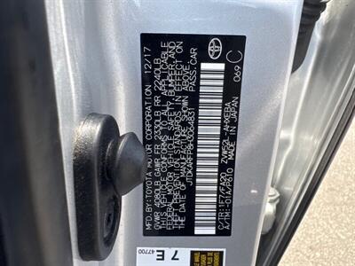 2017 Toyota Prius Prime Plus   - Photo 34 - Pittsburg, CA 94565-2812