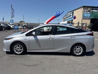 2017 Toyota Prius Prime Plus   - Photo 15 - Pittsburg, CA 94565-2812