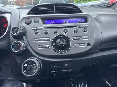 2013 Honda Fit   - Photo 7 - Pittsburg, CA 94565-2812