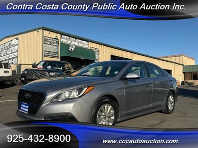 2016 Hyundai SONATA Hybrid SE   - Photo 1 - Pittsburg, CA 94565-2812