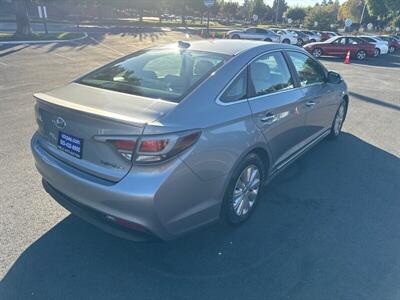 2016 Hyundai SONATA Hybrid SE   - Photo 21 - Pittsburg, CA 94565-2812