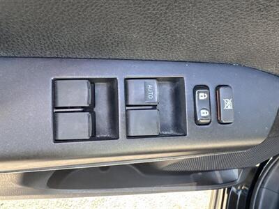 2017 Toyota RAV4 XLE   - Photo 13 - Pittsburg, CA 94565-2812