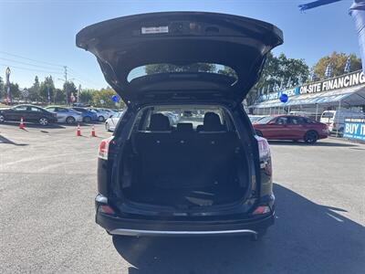 2017 Toyota RAV4 XLE   - Photo 21 - Pittsburg, CA 94565-2812