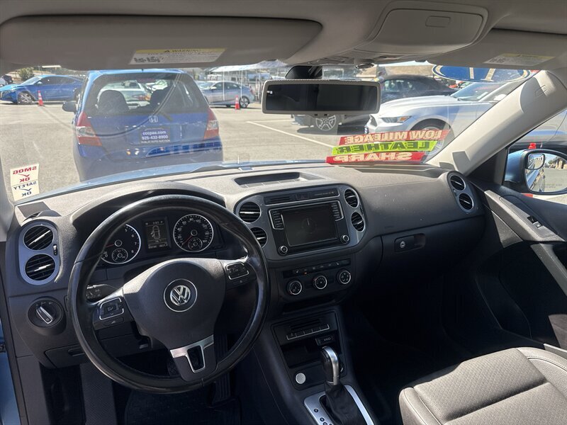 2017 Volkswagen Tiguan 2.0T Wolfsburg Editi  