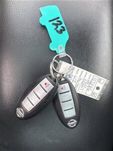 2011 Nissan Murano SL   - Photo 27 - Pittsburg, CA 94565-2812