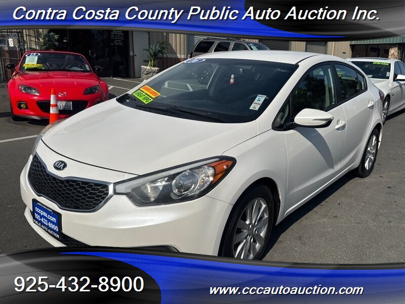 2016 Kia Forte LX  
