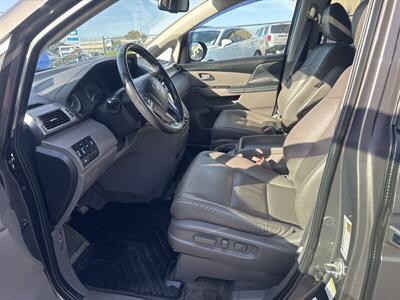 2016 Honda Odyssey EX-L w/Navi - Photo 2 - Pittsburg, CA 94565-2812