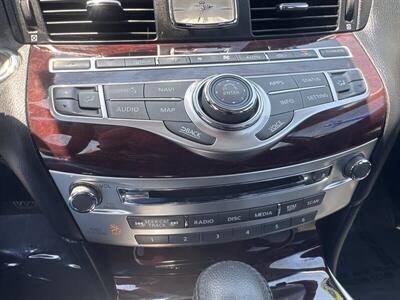 2018 INFINITI Q70 3.7 Luxe   - Photo 9 - Pittsburg, CA 94565-2812