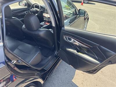 2018 INFINITI Q70 3.7 Luxe   - Photo 22 - Pittsburg, CA 94565-2812