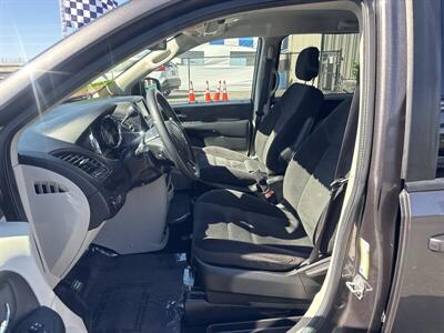 2018 Dodge Grand Caravan SE - Photo 3 - Pittsburg, CA 94565