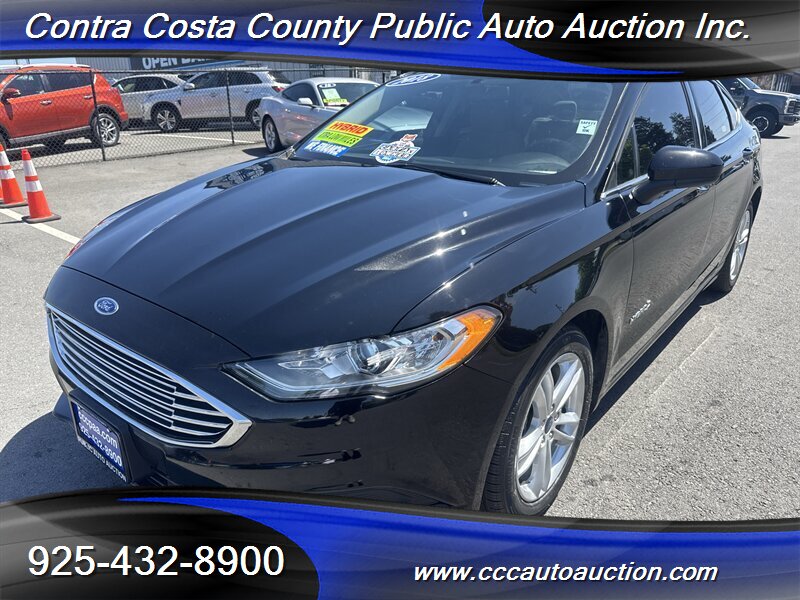 2018 Ford Fusion S's photo