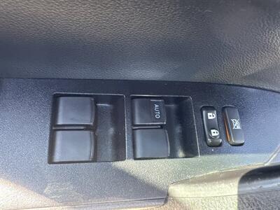 2019 Toyota Corolla SE - Photo 12 - Pittsburg, CA 94565-2812