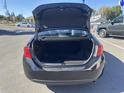 2019 Toyota Corolla SE - Photo 17 - Pittsburg, CA 94565-2812