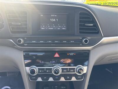2020 Hyundai ELANTRA SE   - Photo 8 - Pittsburg, CA 94565-2812