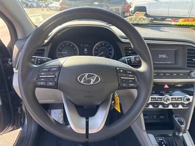 2020 Hyundai ELANTRA SE   - Photo 4 - Pittsburg, CA 94565-2812