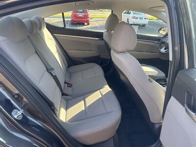 2020 Hyundai ELANTRA SE   - Photo 22 - Pittsburg, CA 94565-2812