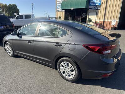 2020 Hyundai ELANTRA SE   - Photo 19 - Pittsburg, CA 94565-2812