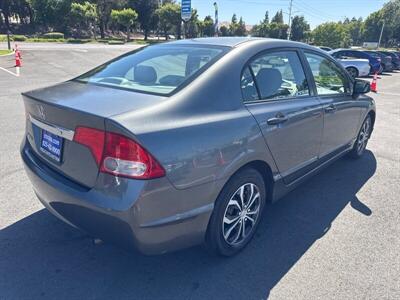 2009 Honda Civic DX-VP   - Photo 17 - Pittsburg, CA 94565-2812