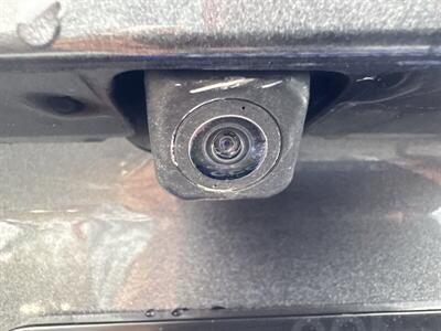 2015 Toyota Venza XLE   - Photo 18 - Pittsburg, CA 94565-2812