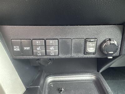 2016 Toyota RAV4 Limited - Photo 11 - Pittsburg, CA 94565