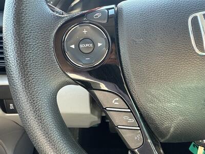 2016 Honda Accord LX   - Photo 10 - Pittsburg, CA 94565-2812