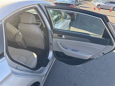 2016 Hyundai SONATA Hybrid SE   - Photo 23 - Pittsburg, CA 94565-2812