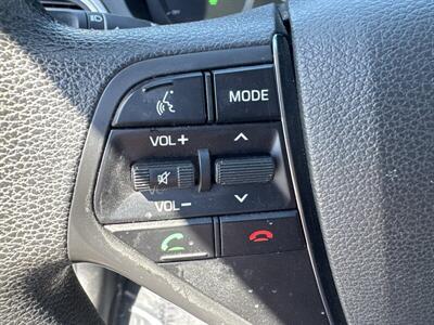 2016 Hyundai SONATA Hybrid SE   - Photo 5 - Pittsburg, CA 94565