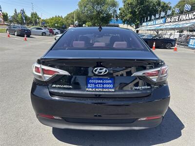 2016 Hyundai SONATA Hybrid SE   - Photo 18 - Pittsburg, CA 94565