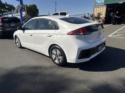 2018 Hyundai IONIQ Hybrid Blue   - Photo 19 - Pittsburg, CA 94565-2812