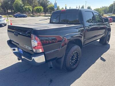2015 Toyota Tacoma PreRunner V6   - Photo 21 - Pittsburg, CA 94565-2812