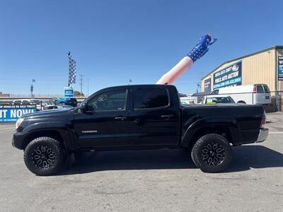 2015 Toyota Tacoma PreRunner V6   - Photo 14 - Pittsburg, CA 94565-2812