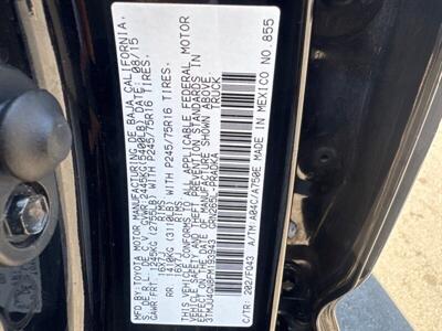 2015 Toyota Tacoma PreRunner V6   - Photo 30 - Pittsburg, CA 94565-2812