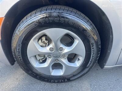 2017 Chrysler Pacifica Hybrid Touring Plus - Photo 15 - Pittsburg, CA 94565-2812