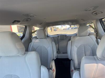 2017 Chrysler Pacifica Hybrid Touring Plus - Photo 17 - Pittsburg, CA 94565-2812