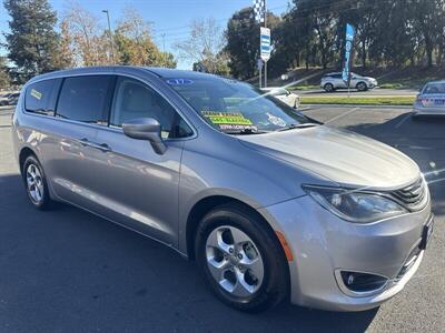 2017 Chrysler Pacifica Hybrid Touring Plus - Photo 35 - Pittsburg, CA 94565-2812