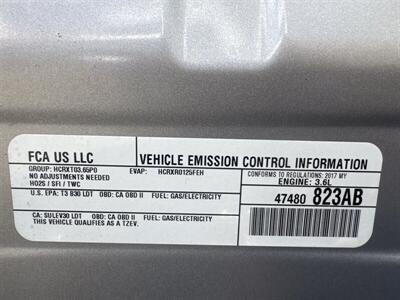 2017 Chrysler Pacifica Hybrid Touring Plus - Photo 38 - Pittsburg, CA 94565-2812