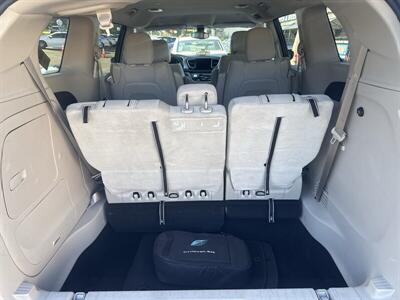 2017 Chrysler Pacifica Hybrid Touring Plus - Photo 25 - Pittsburg, CA 94565-2812