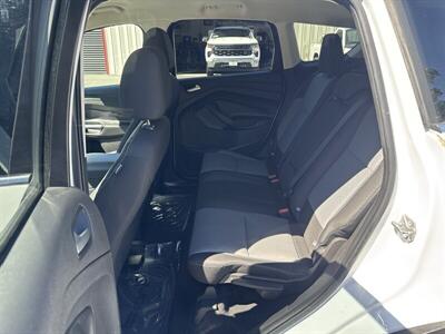 2017 Ford Escape SE - Photo 16 - Pittsburg, CA 94565